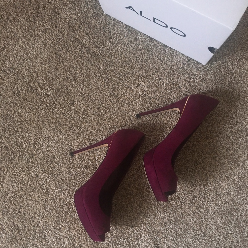Aldo Burgundy Heels